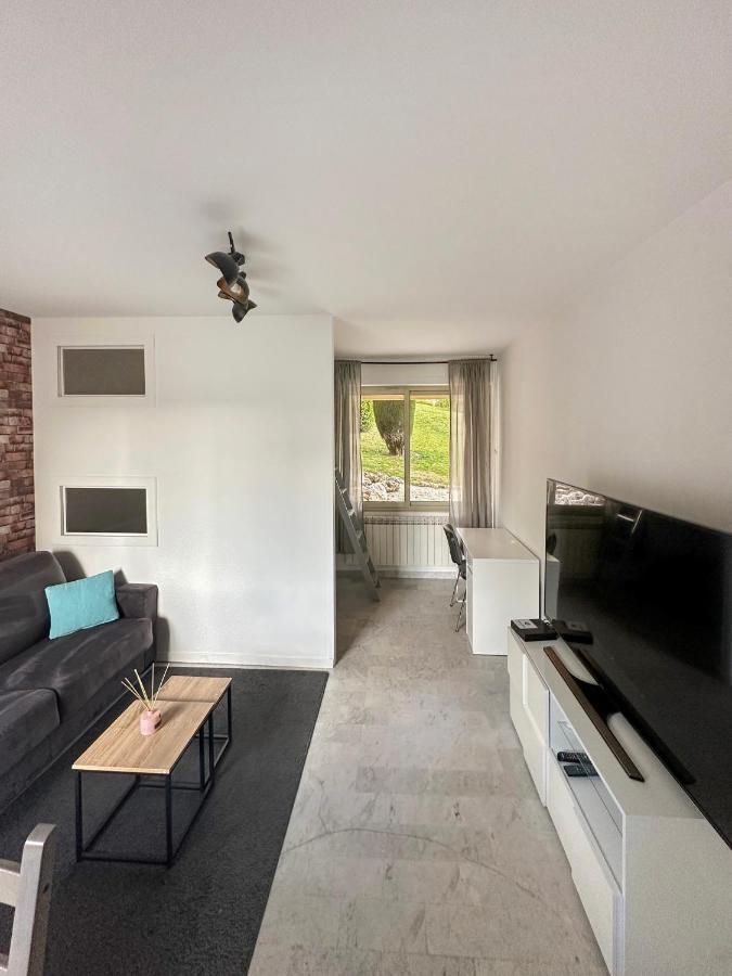 אנטיב Magniolias - Residence Calme Avec Piscine, Tennis & Jardin מראה חיצוני תמונה